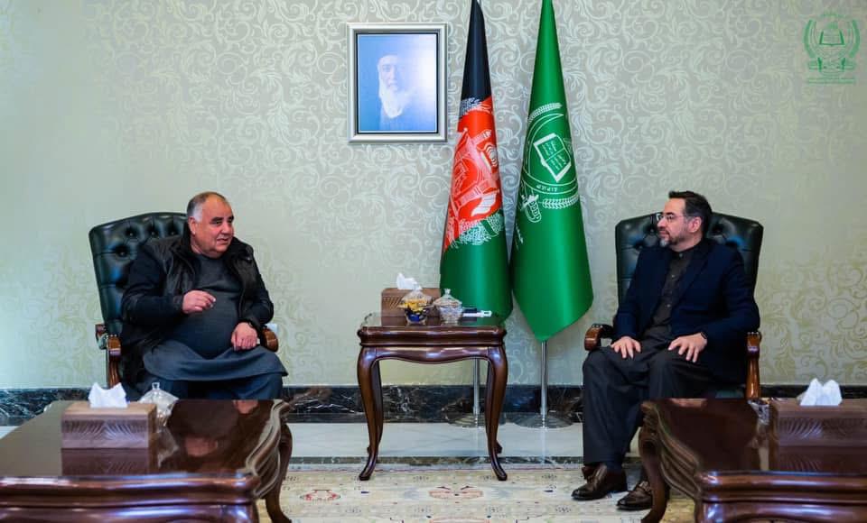 آرشیف، جنرال بابه جان با صلاح الدین ربانی رهبر جمعیت اسلامی شاخه ربانی، بابه جان یکی از فرماندهان ارشد نظامی ضد طالبان به شمار می رود