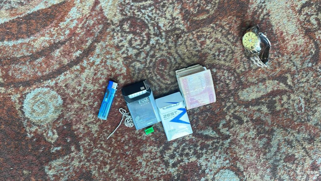 آنچه کودک افغان با خود به دهلی برده بود